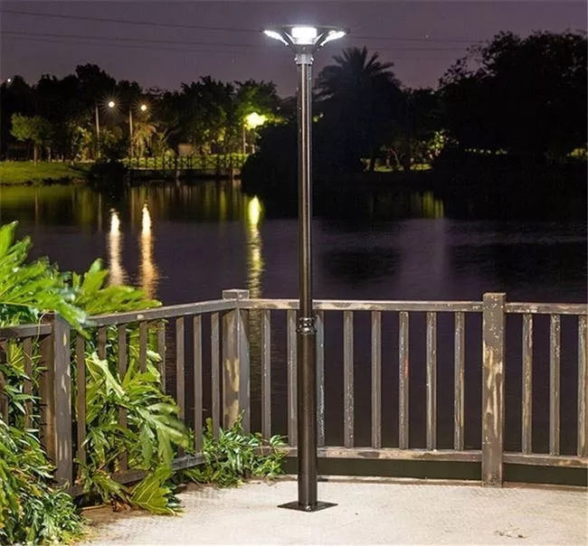 --LAMPARA SOLAR TIPO REFLECTOR DE CALLE  POTENCIA 1000 watts